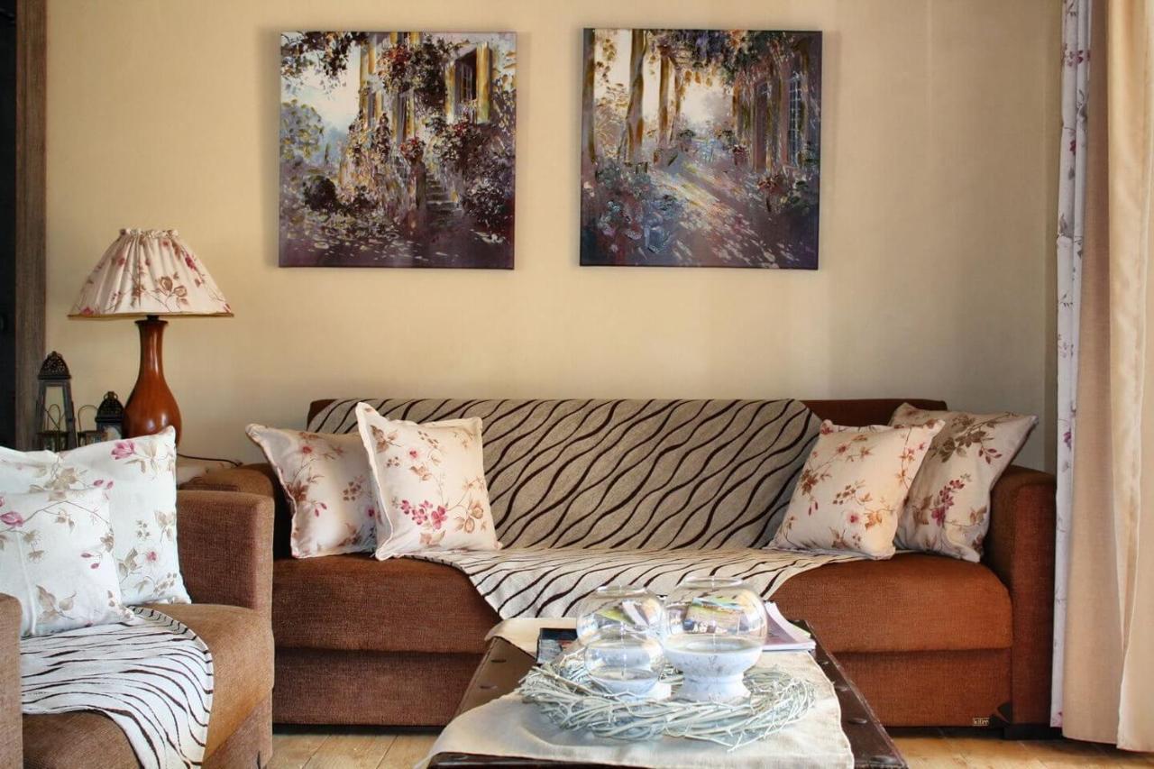 Villa Cottage Kantrillies Fokata 外观 照片