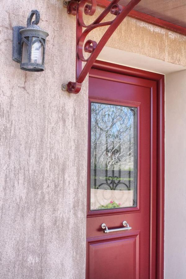 Villa Cottage Kantrillies Fokata 外观 照片